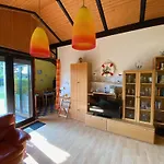 L 2 By Interhome בית נופש
